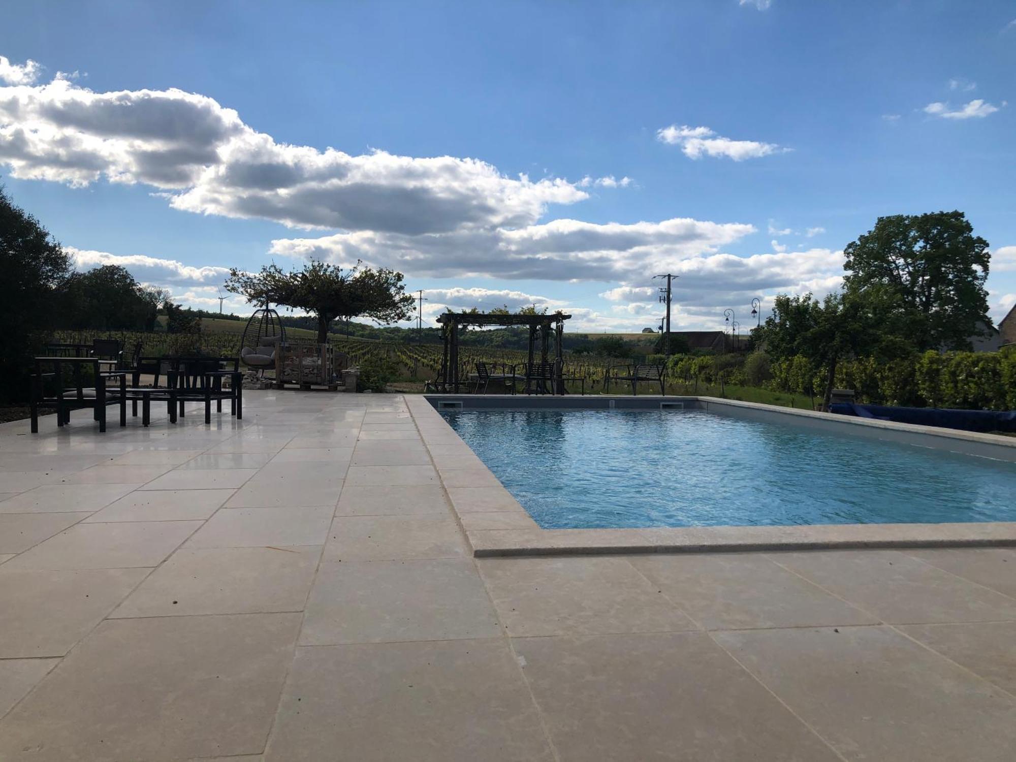 Holiday home La Petite Maison De Celine & Frederic Avec Piscine A Prehy